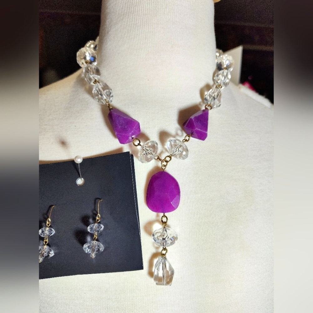 Elegant Purple and Clear Crystal Necklace Set Necklace And Earrings